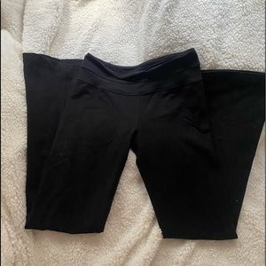 Lululemon size 4 align flare pants